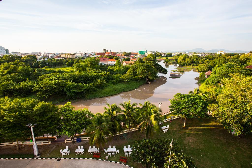 Madina Rayong Hotel Exteriér fotografie